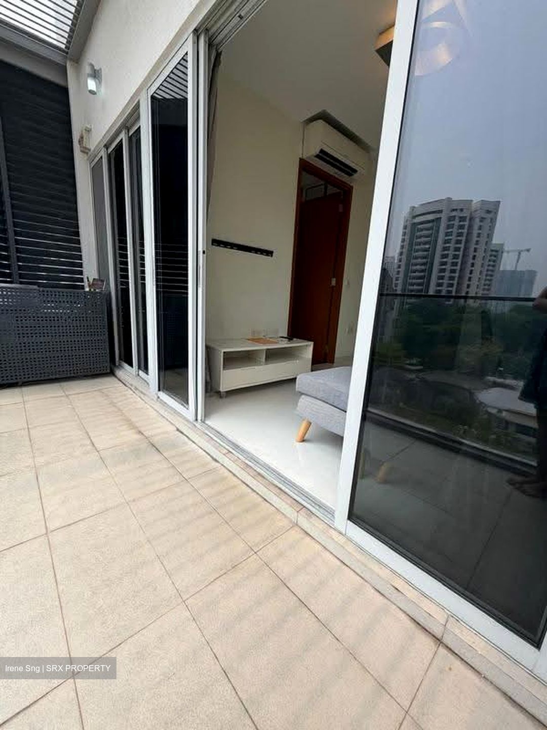 RV Suites (D10), Apartment #630744961